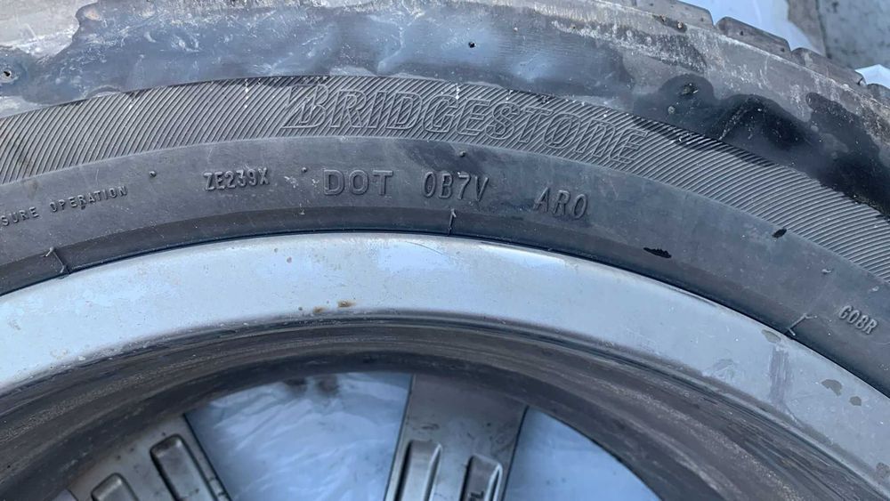 Anvelope Bridgestone 275/45R20 305/40R20 OEM BMW X5 X6