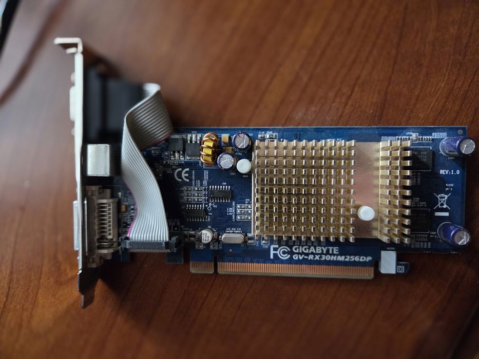 Видеокарта Gigabyte, Pci express