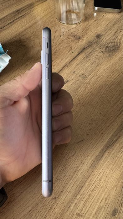 IPhone 11 128гб.