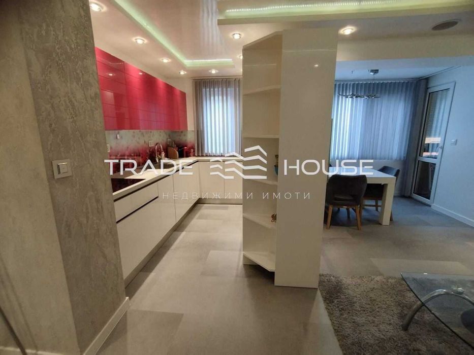 Дава се под наем Тристаен апартамент в Пловдив, Каменица 1 - 80 кв.м за 450 € - Снимка #1