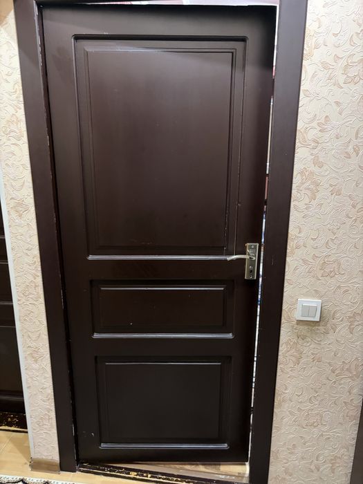 Еғоч эшиклар б/у