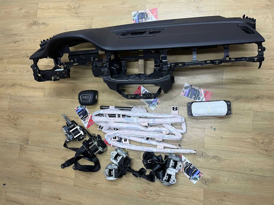 Audi Q7 4M - plansa bord - kit airbag volan pasager cortine - centuri