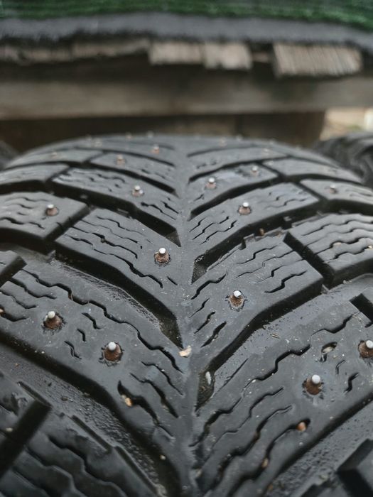 MICHELIN X-Ice North 4. на 16.