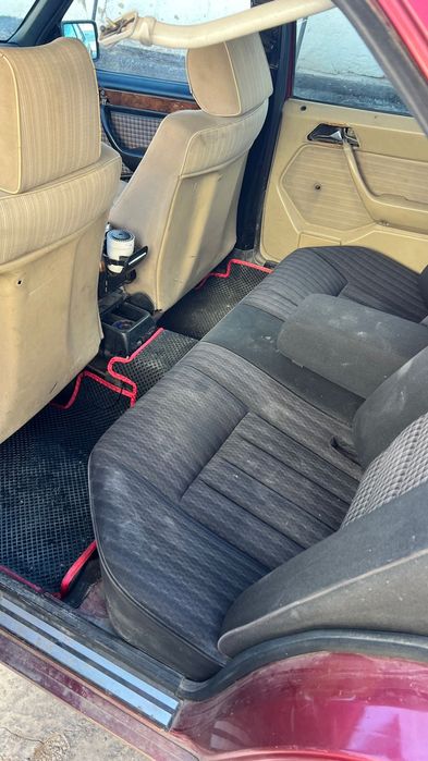 Мерседес бенс 124