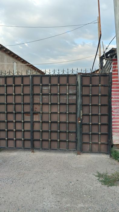 Частный дом без хозяйна