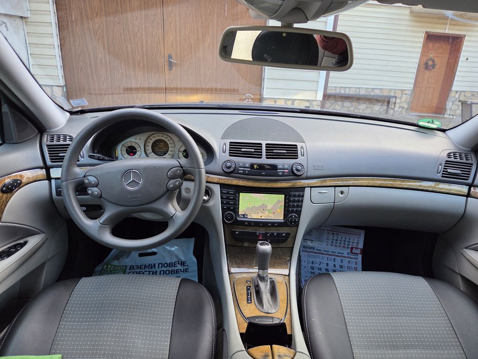 Мерцедес Е 220 комби