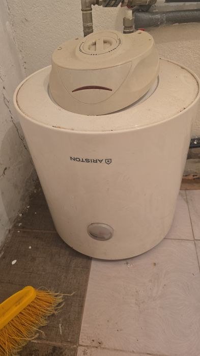 Vand boiler electric 80 litri
