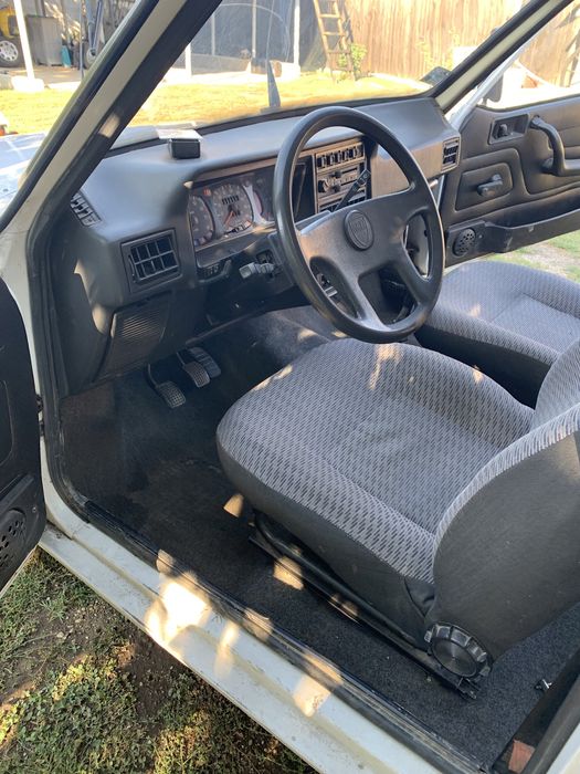 Vand  sau schimb dacia papuc impecabila!!