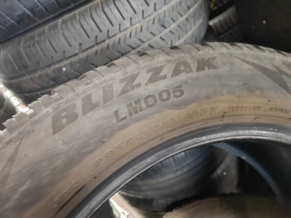 4бр. зимни гуми 235/55/19 Bridgestone