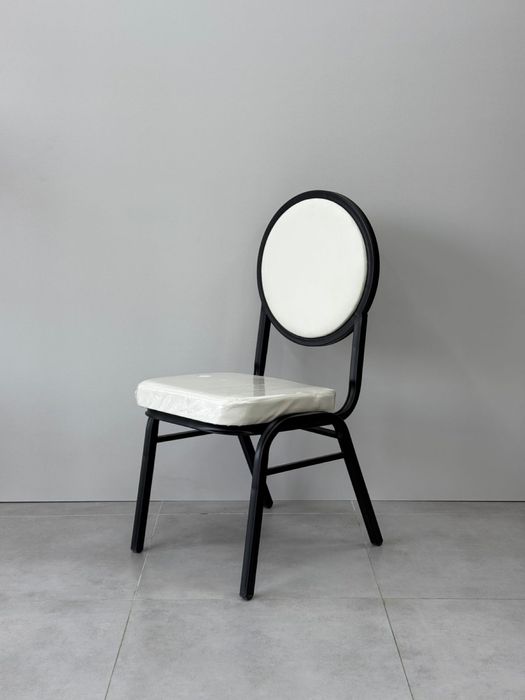 Стол и стулья на заказ