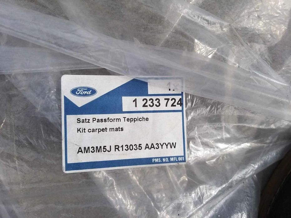 Set covorase mocheta spate ford c max 1233724 am3m5jr13035aa3yyw