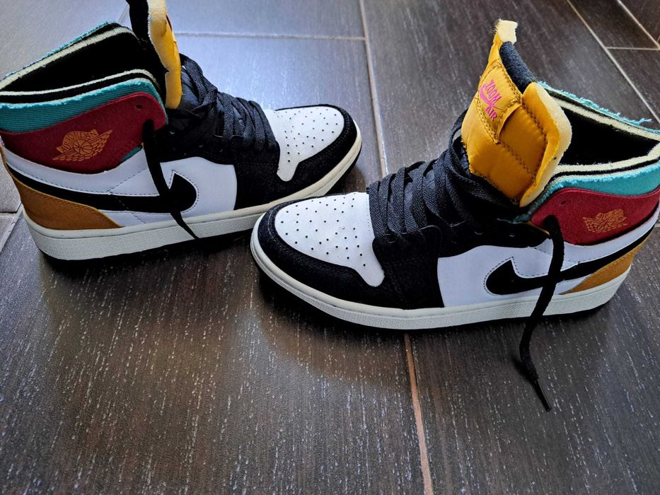 JORDAN 1 University ! REDUCERE MARE ! Pret nou 249 lei redus de la 550