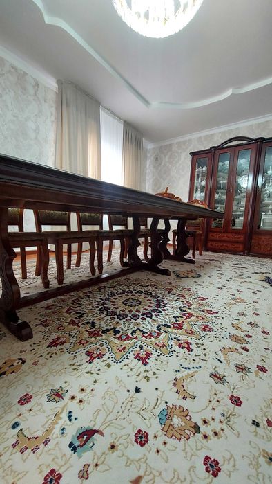 Мебель стол,стулья
