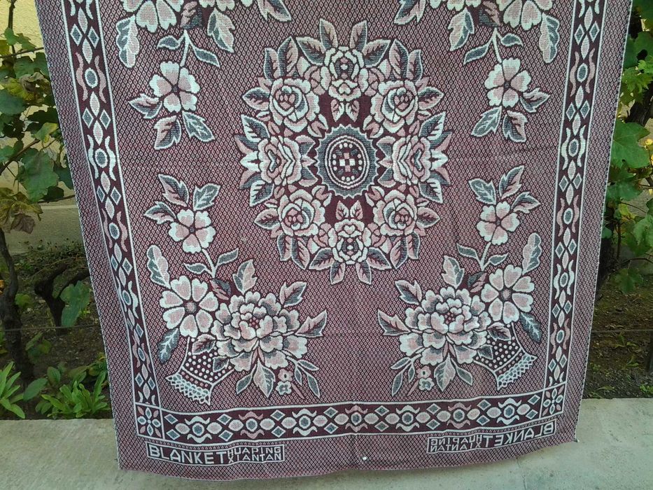 patura cu fete, model floral 140*180 cm