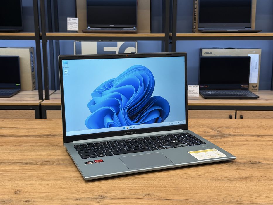 Asus Vivobook 15 | AMD Ryzen 5 7520U | 16gb | 512gb | Ноутбук