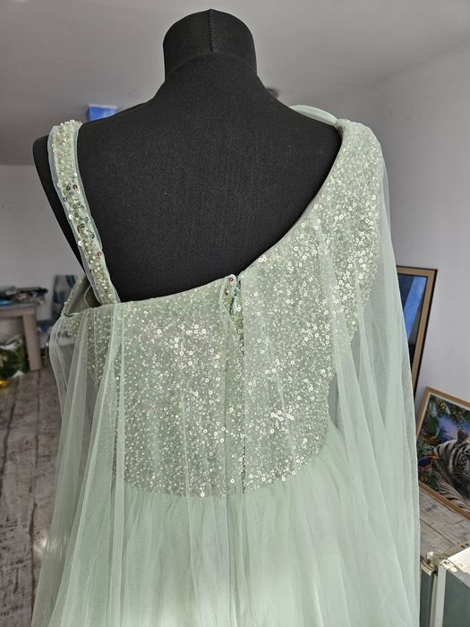 Rochie superba verde din voal cu paiete