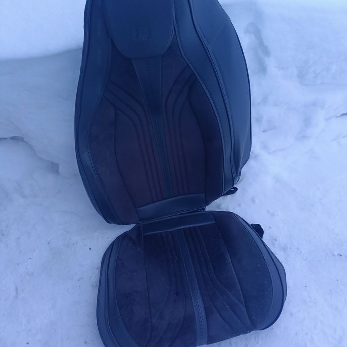 Продам чехлы на автомобиль