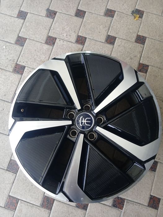 BYD song L4 diskasi