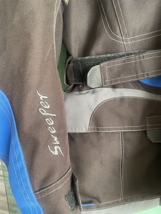 Яке за мотор Buse