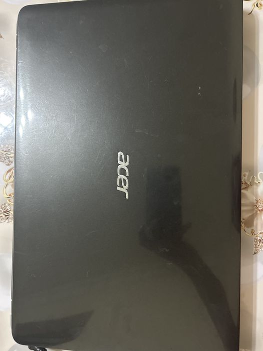 Notebook sifati yaxwi hech qayiri ochilmagan