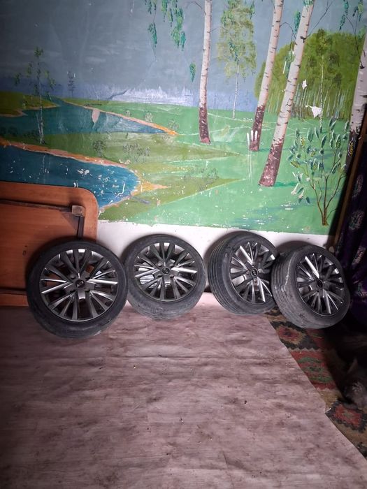 Прадаётся диски 205/45/16