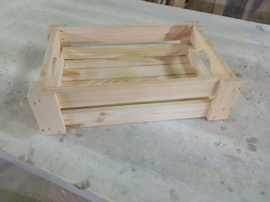 Подаръчни дървени щайги-кошници