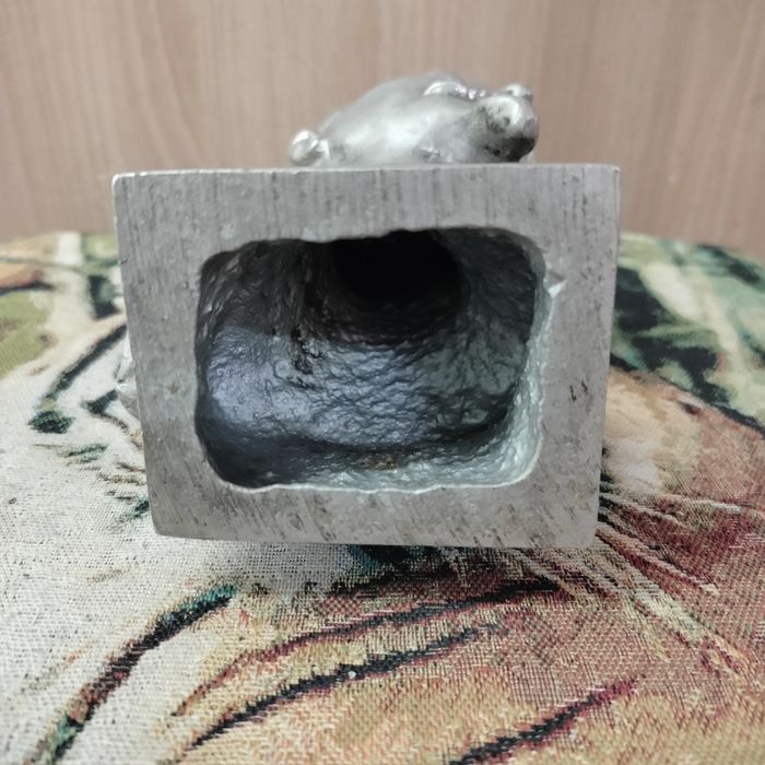 Дзержинский бюсты