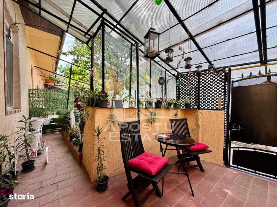 Apartament cu 2 camere si curte de vanzare in Complexul Studentesc — fotografia 1