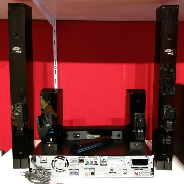 Продается Домашний Кинотеатр  Sony Blu-ray BDV-E870
Home Theatre Syst