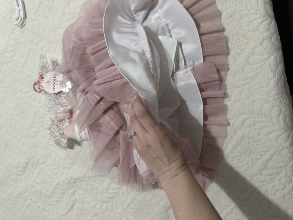 Платье для девочки на годик