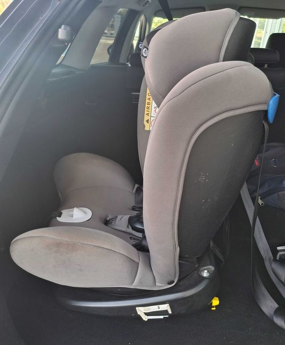 Детско столче за кола