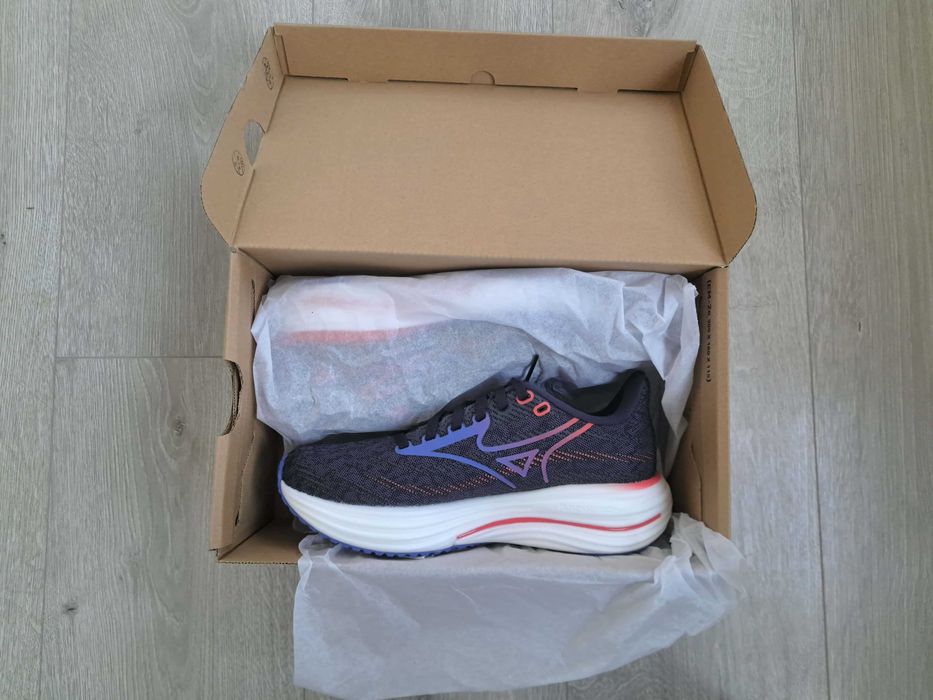 Дамски обувки за бягане Mizuno Wave Rider 29