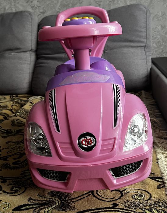 Машинка-каталка толокар