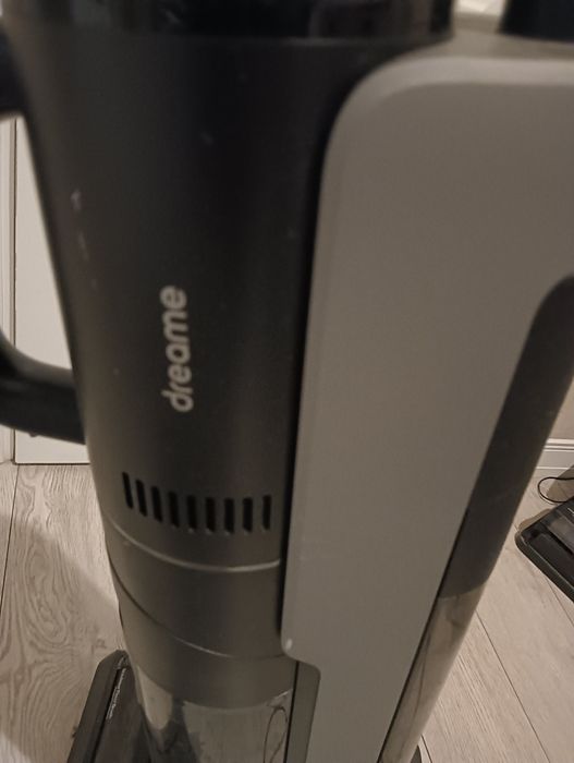 Пылесос dreome  в отличном состоянии оригинал