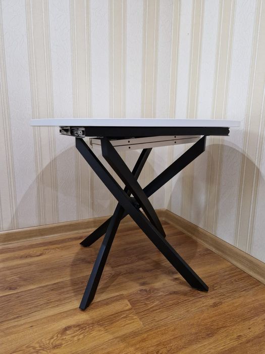 Обеденный стол в стиле Loft