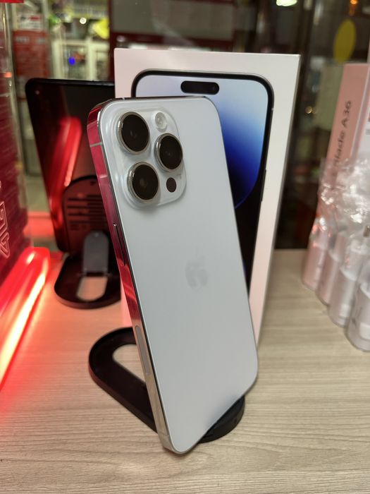 Продам iphone 14pro Max 256гб