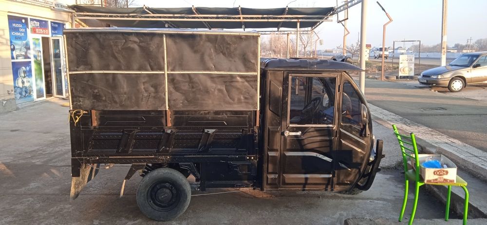 Электромуравей гибрид сотилади.