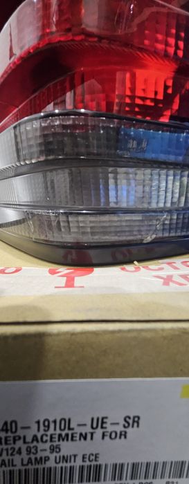 Фонарь задний левый w124