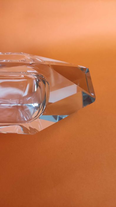 Елегантна ваза от кристал Мурано