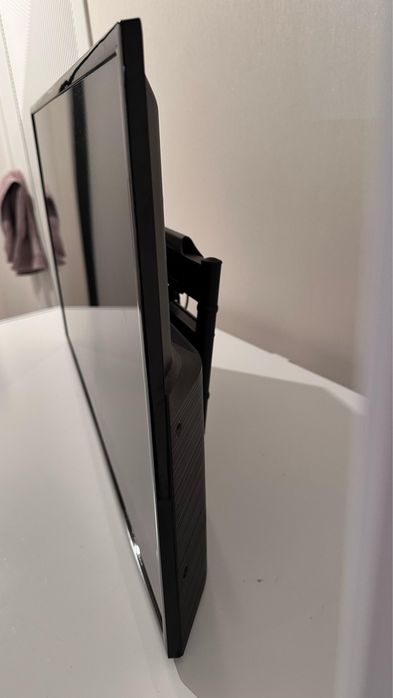 Продам телевизор