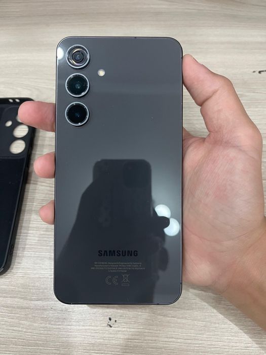 Samsung s24fe идеал
