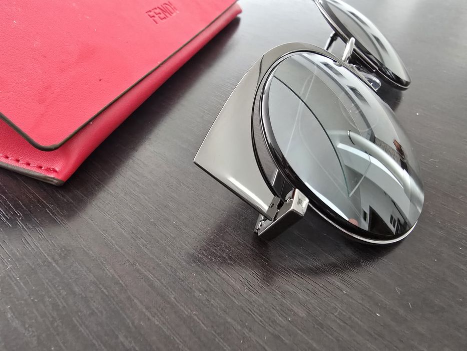 Оригинални слънчеви очила Fendi