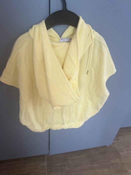 Bluza, Hanorac,  vesta Bershka Join Life galben pal, bumbac, nou cu eticheta, maneci cazute