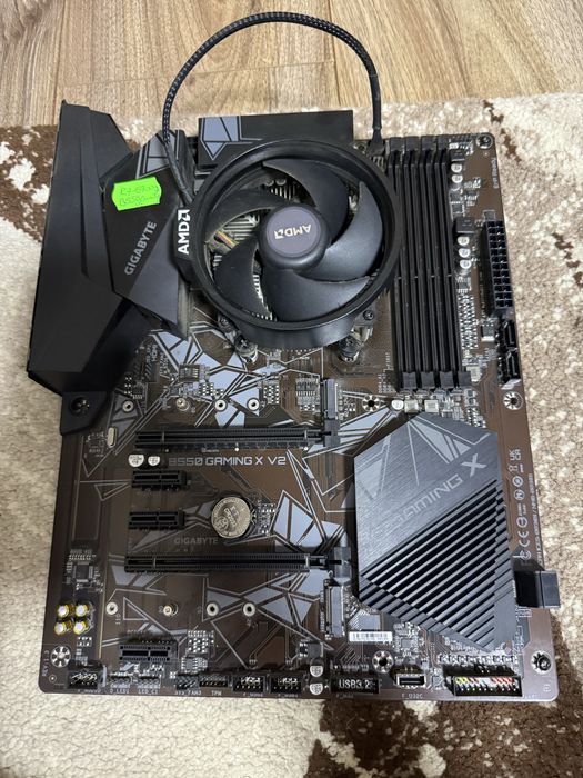 Kit placa baza B550 Gaming + Ryzen 7 5700g