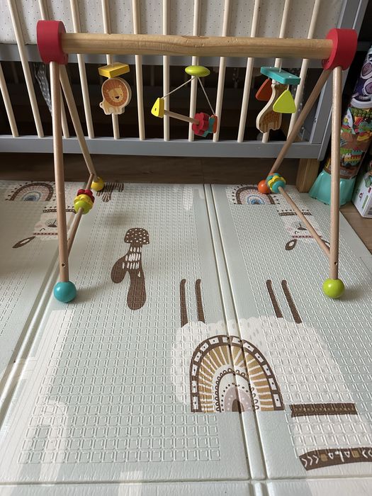 Дървена актовна гимнастика