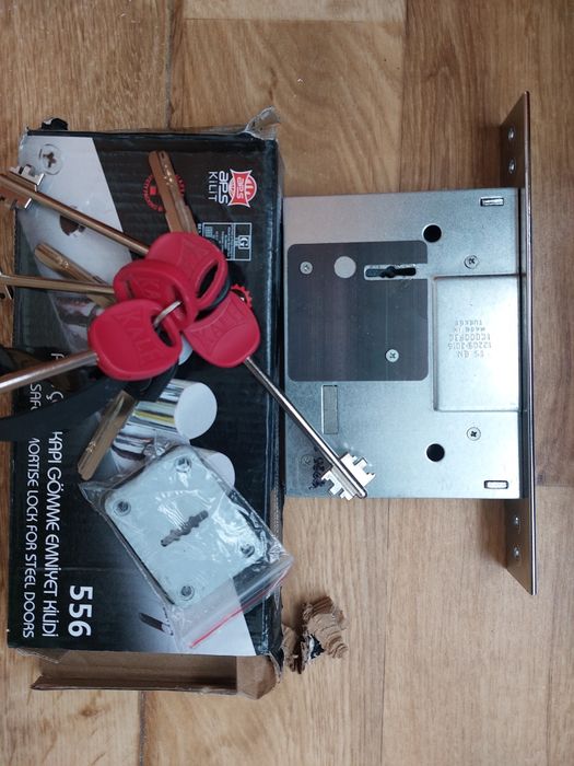 Продам внутренний замок