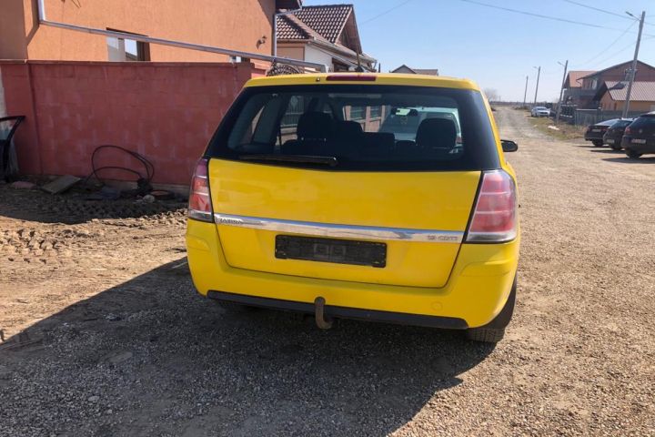 Panou sigurante bord 13250232 Opel Zafira B