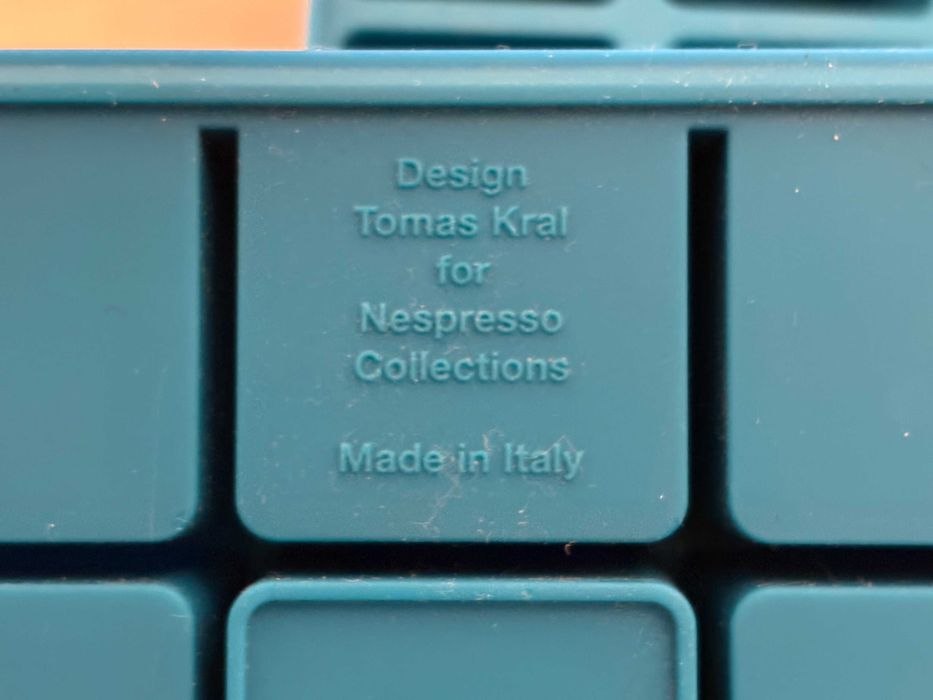 2 tavi silicon menaj gheata aquamarin Italia Nespresso Barista Pantone