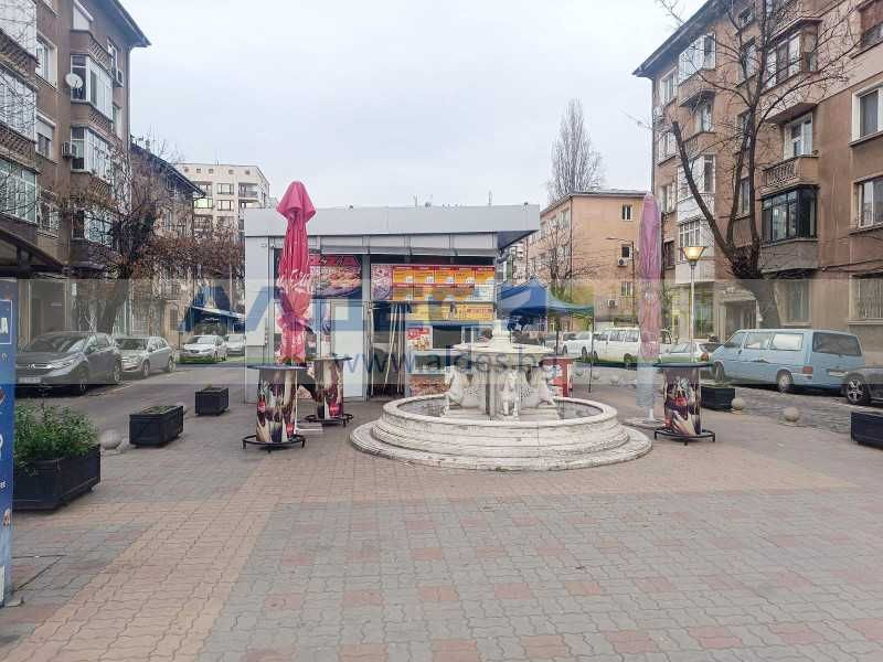 Продава се Двустаен апартамент в София, Света Троица - 69 кв.м за 2363 €/кв.м - Снимка #1