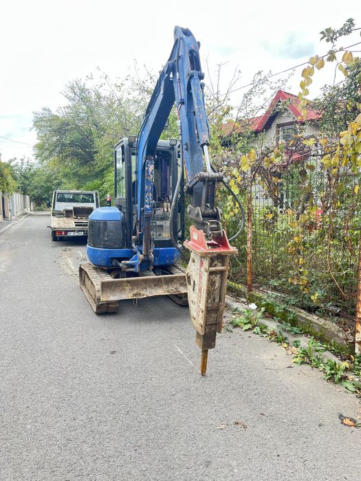 Miniexcavator 3.5T de inchiriat / excavari / picon /
